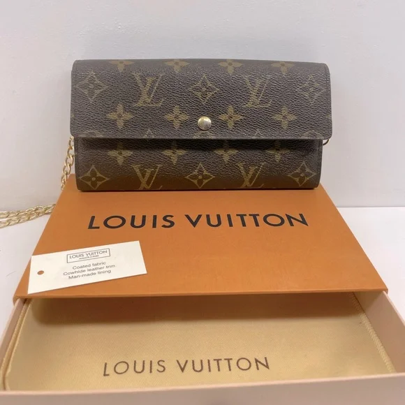 ⚡️⚡️💯AUTH Louis Vuitton Sarah wallet WOC ⚡️⚡️ - Picture 2 of 14